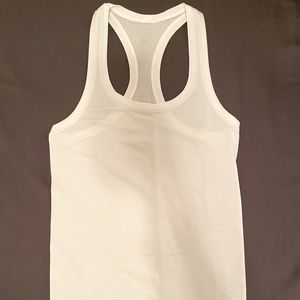 lululemon swiftly tech tank WHITE